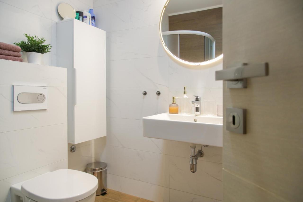 Apartment Supernova Center - Free Private Parking *